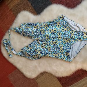 Sale🎈Nicole Miller Swim Suit! New!